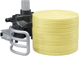 Produktbild: Bruder® Ballenzange für Traktoren mit Frontlader, Teleskoplader, Schäffer Hoflader, CAT® Kompaktgelenklader 1:16