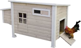 Lifestyle: KERBL Hühnerstall Emma 146 x 74 x 85 cm mit erhöhtem Anbau