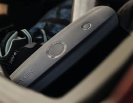 Produktbild: CTEK™ Batterieladegerät CS Free max. 20 A, integrierter Akku mit Aufbewahrungstasche, 40-462