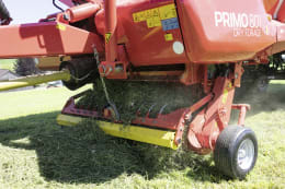 Produktbild: Pöttinger Ladewagen Primo 801 L Dry Forage Ladevolumen 48 m³ mit Förderschwingen