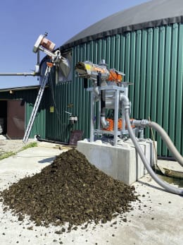 Produktbild: Paulmichl Gülleseparator PM200 mit Beschickungspumpe