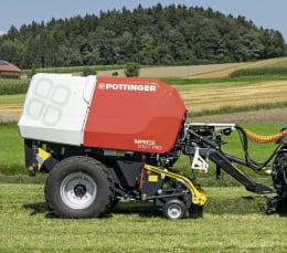 Lifestyle: Pöttinger Rundballenpresse Impress F