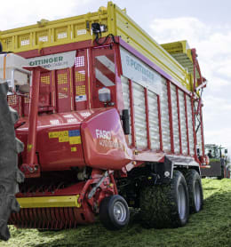Produktbild: Pöttinger Ladewagen Faro Combiline mit Mehrzweck-Rotor