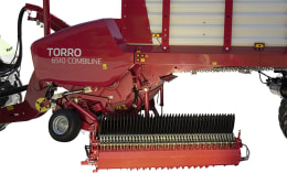 Produktbild: Pöttinger Ladewagen Torro Combiline in Rot mit Pickup und Laderaum