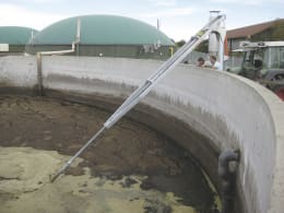 Lifestyle: Schlepperrührwerk für offene Behälter, Erdbecken, abgedeckte Behälter, Hochbehälter