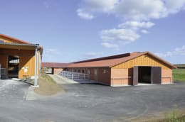 Lifestyle: Reitanlage/Reithalle, Gebäudehülle/komplett schlüsselfertig