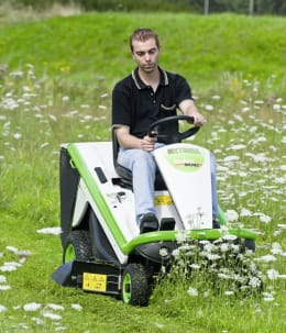 Produktbild: ETESIA Aufsitzmäher Bahia 2