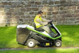 Lifestyle: ETESIA Aufsitzmäher Hydro 80
