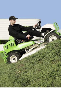 Lifestyle: ETESIA Aufsitzmäher Attila AK98X Schnittbreite 98 cm, 17,8 kW (24 PS)