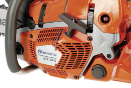 Produktbild: Husqvarna Benzin-Kettensäge 572 XP G in Orange mit 50 cm Schienenlänge und Griffheizung