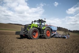 Lifestyle: Fendt Traktor 900 Vario