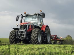 Lifestyle: Massey Ferguson Traktor MF 6S