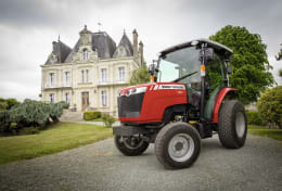 Lifestyle: Massey Ferguson Traktor MF 1700 M