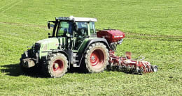 Lifestyle: GÜTTLER® Striegel-Walzen-Kombination GreenMaster® Zinkensaat