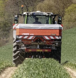 Produktbild: RAUCH Düngerstreuer Axis M 20.2 EMC Streubreite 12 – 36 m