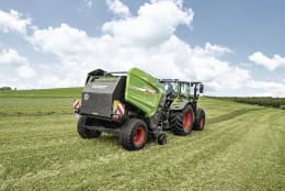 Lifestyle: Fendt Rundballenpresse Rotana F feste Presskammer