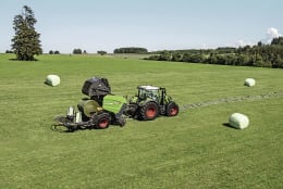 Lifestyle: Fendt Rundballenpresse Rotana 160 V Combi variable Presskammer