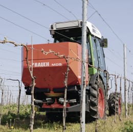 Lifestyle: RAUCH Düngerstreuer MDS 8.2 Streubreite 10 – 24 m