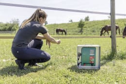 Lifestyle: Ako Weidezaungerät Mobil Power AN 6000 12 V
