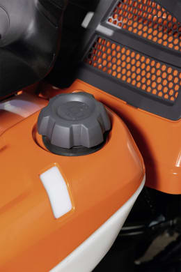 Produktbild: Husqvarna® Rider R 216T AWD
