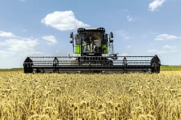 Lifestyle: Fendt Mähdrescher Corus 500
