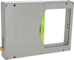 Produktbild: SmartCoop Hühnerklappe horizontal mit Zahnstangenantrieb in Grau mit grüner Klappe