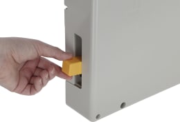 Produktbild: SmartCoop Hühnerklappe horizontal, mit Zahnstangenantrieb für Geflügelställe