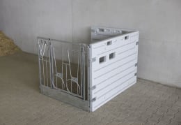 Lifestyle: KERBL Kälberbox modular Erweiterung Einzelbucht, freistehend, Liegefläche pro Bucht 160 x 115 cm, 14630
