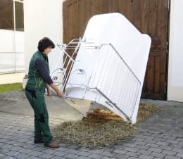 Lifestyle: KERBL Kälberiglu CalfHouse Master Plus für 1 Kalb, mit Umzäunung