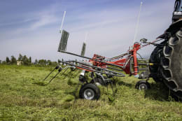 Lifestyle: Massey Ferguson Heuwender MF TD 676 DN 6,60 m Dreipunktanbau Heck
