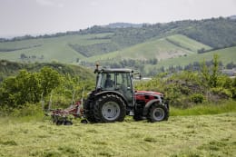 Lifestyle: Massey Ferguson Heuwender MF TD 524 DN 5,20 m Dreipunktanbau Heck