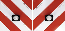 Produktbild: Warntafelsatz Folie Typ 1 links/rechts 423 x 423 mm rot, weiß, beidseitig, Positions-/Schlussleuchte, 7-polig