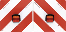 Produktbild: Warntafelsatz Folie Typ 1 links/rechts 423 x 423 mm rot, weiß, beidseitig, LED-Positions-/Schlussleuchte