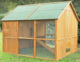 Lifestyle: horizont Hühnerstall Norway 1,90 x 2,45 x 1,90 m für 10 – 12 Hühner