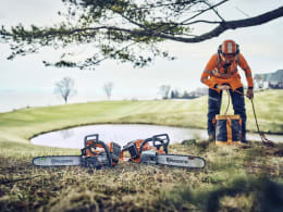 Lifestyle: Husqvarna® Akku-Kettensäge 542i XP® Schienenlänge 40 cm