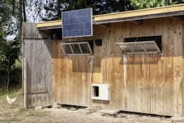 Lifestyle: KERBL Solarmodul 100 W 1.000 x 664 x 35 mm, für das Laden einer 12 V-Batterie, 70601