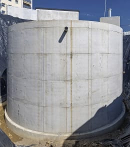 Lifestyle: Wasserbehälter aus Beton