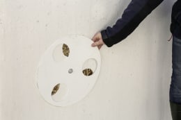 Produktbild: KERBL Kälberiglu CalfHouse Premium XXL für 7 Kälber, mit Umzäunung, 14540
