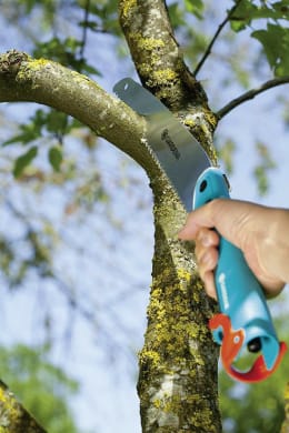 Lifestyle: GARDENA combisystem Gartensäge 300 PP 08737-20