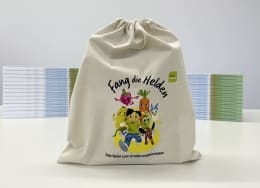 Produktbild: Spiel Fang die Helden für Grundschulkinder