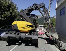 Produktbild: MECALAC Mobilbagger 11MWR Hubkraft 4.000 kg, Leistung 55,4 kW (75 PS) bei 2.200 min⁻¹, 0 – 20 km/h