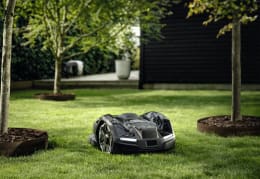 Lifestyle: Husqvarna® Mähroboter Automower® 405XE NERA