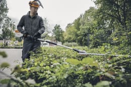 Lifestyle: STIHL Akku-Kombimotor KMA 135 R
