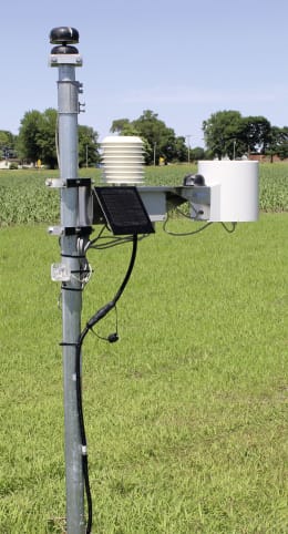 Lifestyle: METOS® Wetterstation Pro 25 mit 25 Sensoren und Stationsmast zzgl. Servicevertrag