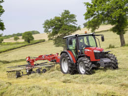 Lifestyle: Massey Ferguson Schwader MF RK 2 Kreisel, Schwad mittig