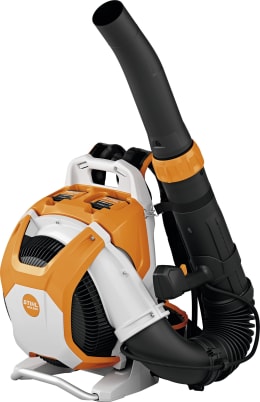 Produktbild: STIHL Akku-Laubbläser BRA 500 in Orange-Weiß mit Rückentragesystem und Blasrohr