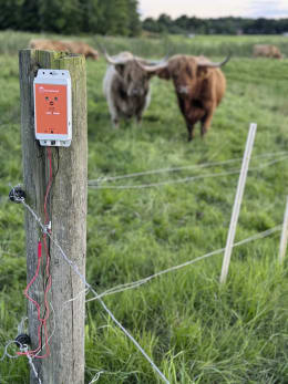 Lifestyle: LUDA.FARM Weidezaunalarm FenceAlarm2 für die Spannungsüberwachung von Weidezäunen