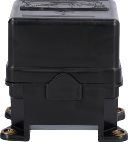 Produktbild: Fendt Schaltrelais 12 V, 24 V, für Batterieumschaltung Traktor Favorit 800, Favorit 900 Vario, Vario 900, Xylon