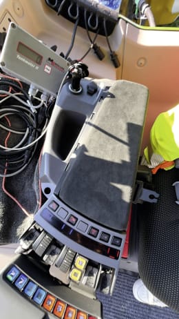 Produktbild: Armlehne ALF4 Alcantara schwarz, für Traktor Fendt Vario 200
