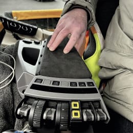 Produktbild: Armlehne ALF4 Alcantara schwarz, für Traktor Fendt Vario 200